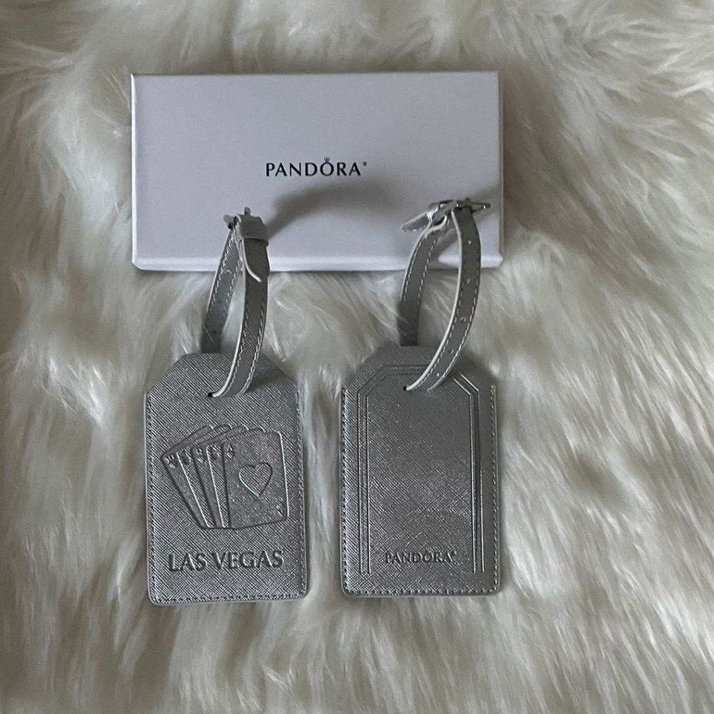 New Pandora Las Vegas Luggage Tags